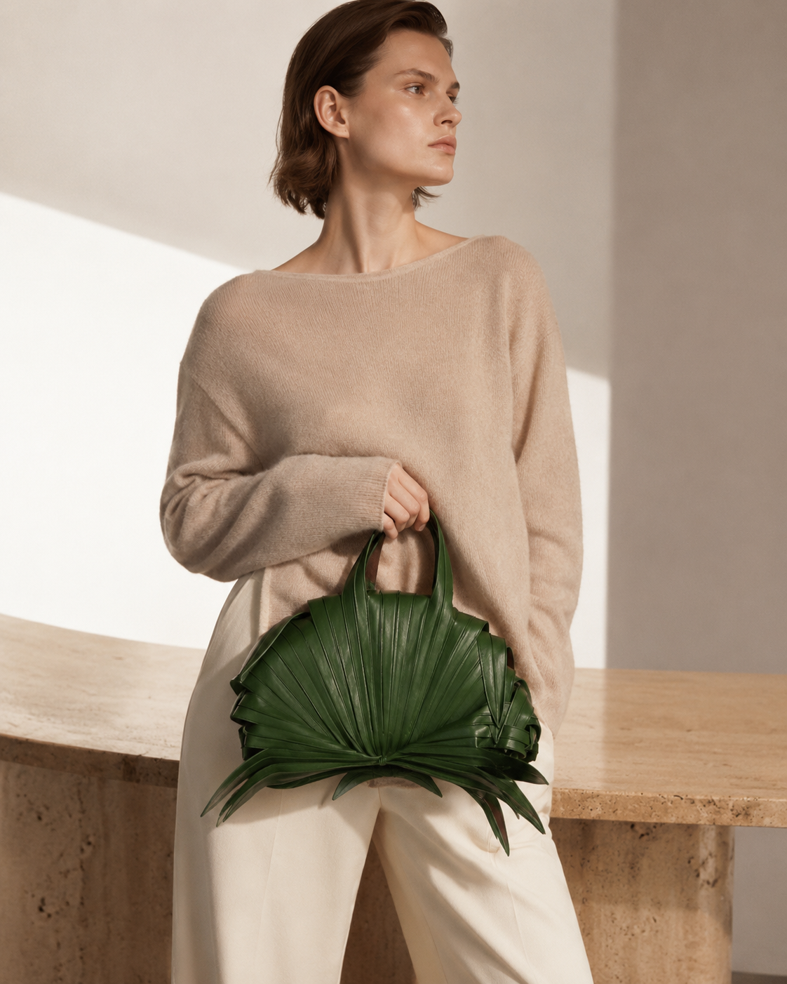 Sculptural Palm Frond Leather Tote Bag in Forest Green